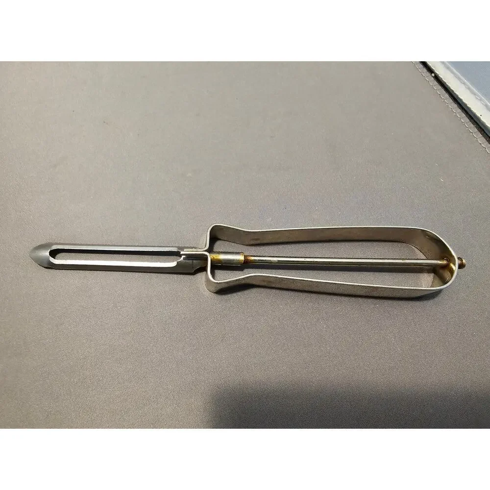 Vintage Vegetable Peeler/Slicer - 6